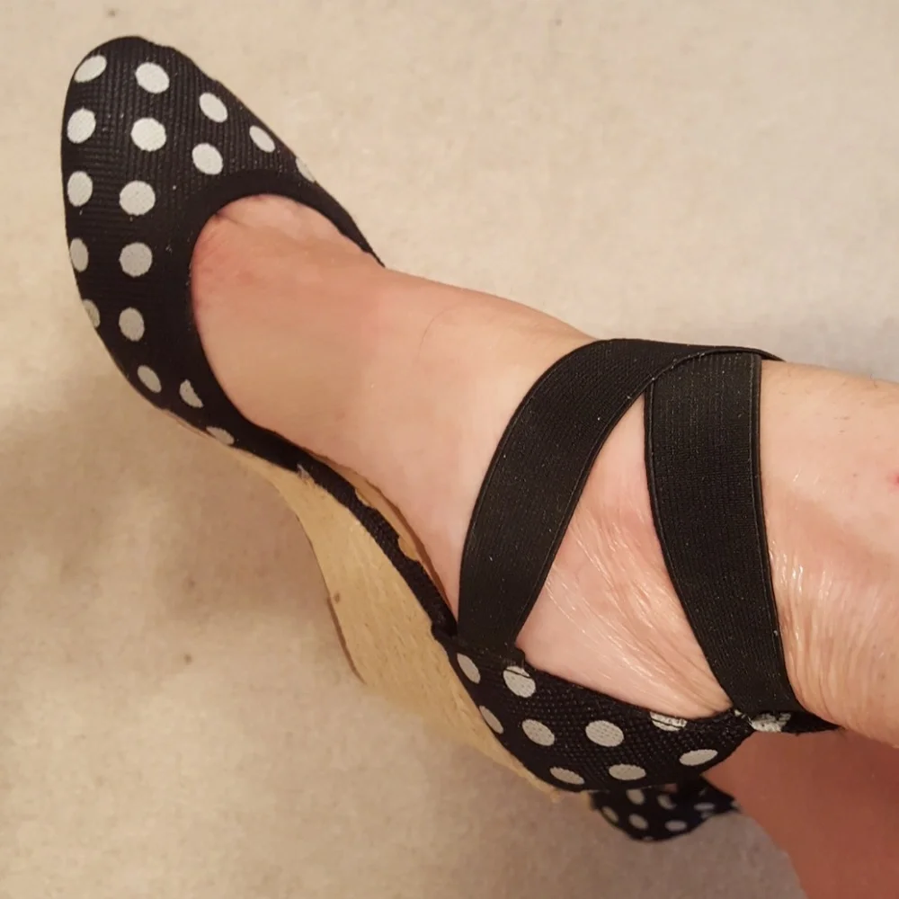 22:07 - REPORT Polka Dot Wedge Espadrille Ankle Sandals